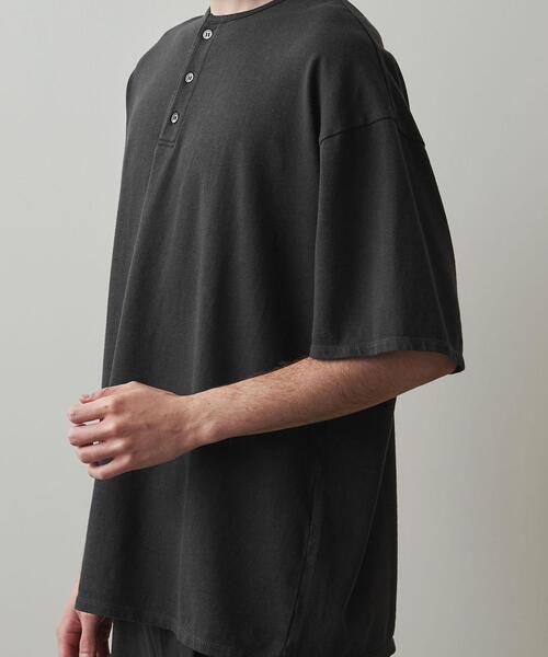 Steven Alan（スティーブンアラン）の「＜Steven Alan＞ CR HENLEY NECK SSL TEE -LOOSE/Tシャツ（Tシャツ/カットソー・メンズ・ダークブラウン/ダークグレー/ネイビー・S/M/L/XL）」の7枚目の写真