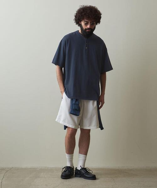 Steven Alan（スティーブンアラン）の「＜Steven Alan＞ CR HENLEY NECK SSL TEE -LOOSE/Tシャツ（Tシャツ/カットソー・メンズ・ダークブラウン/ダークグレー/ネイビー・S/M/L/XL）」の17枚目の写真