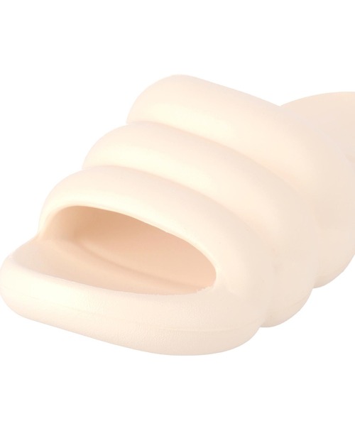 anap mimpi（アナップミンピ）の「フリップフロップマシュマロサンダル（サンダル・レディース・ブラック/イエロー/ピンク/アイボリー・L/M）」の18枚目の写真