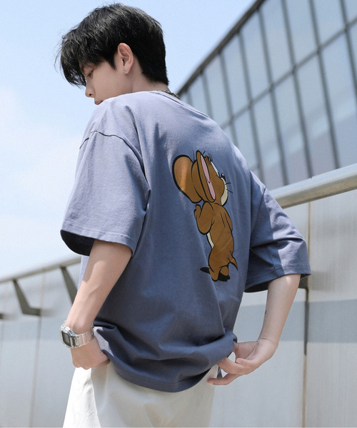 Tom＆Jerry（トムアンドジェリー）の「【neos -addictive design-】TOM&JERRY トムとジェリー ビッグシルエット アメコミ バックプリント 刺繍 Tシャツ（Tシャツ/カットソー・メンズ・スミクロ/ブルー系その他/ホワイト/ホワイト系その他/ホワイト系その他3/ブラック系その他2/ホワイト系その他2/ブラック系その他/ブラック系その他3/ブルー・MEDIUM/LARGE/X-LARGE）」の10枚目の写真
