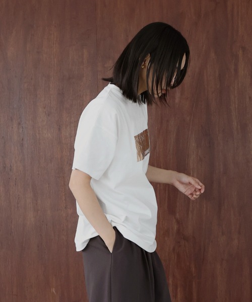 hellam(へラム)の「【入荷禁止】シルバーヴィンテージプリントTシャツ(Tシャツ/カットソー・レディース・ブラック/オフホワイト/ホワイト/チャコール/グレー/ホワイト×ブルー/ホワイト×ブラック/ホワイト×ピンク・FREE)」の13枚目の写真