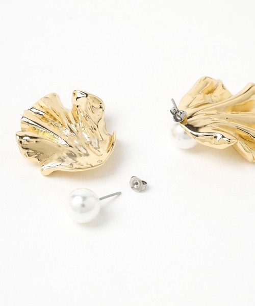 Andemiu(アンデミュウ)の「ウエーブパール2WAYピアス972253(ピアス(両耳用)・レディース・シルバー/ゴールド・FREE)」の5枚目の写真