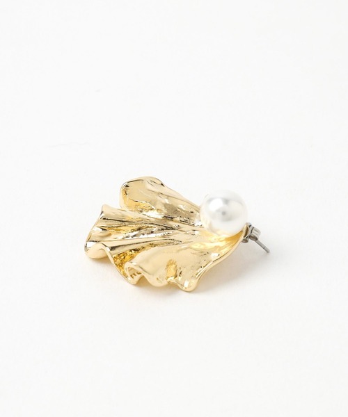 Andemiu(アンデミュウ)の「ウエーブパール2WAYピアス972253(ピアス(両耳用)・レディース・シルバー/ゴールド・FREE)」の10枚目の写真