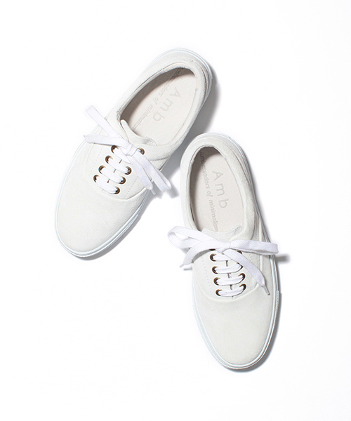 Ray BEAMS（レイビームス）の「Amb / NEW アイレット スニーカー（スニーカー・レディース・ホワイト/ネイビー・37/36/35/38）」の2枚目の写真