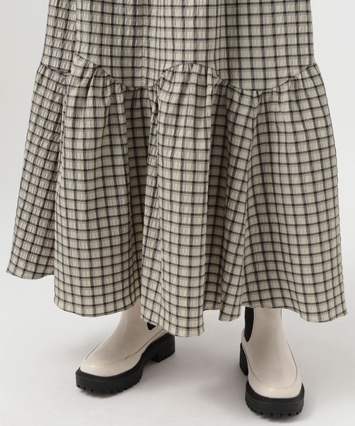 BAYFLOW(ベイフロー)の「チェックティアードスカート(スカート・レディース・ナチュラル/ネイビー・SMALL/MEDIUM)」の17枚目の写真