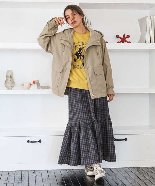 BAYFLOW(ベイフロー)の「チェックティアードスカート(スカート・レディース・ナチュラル/ネイビー・SMALL/MEDIUM)」の3枚目の写真