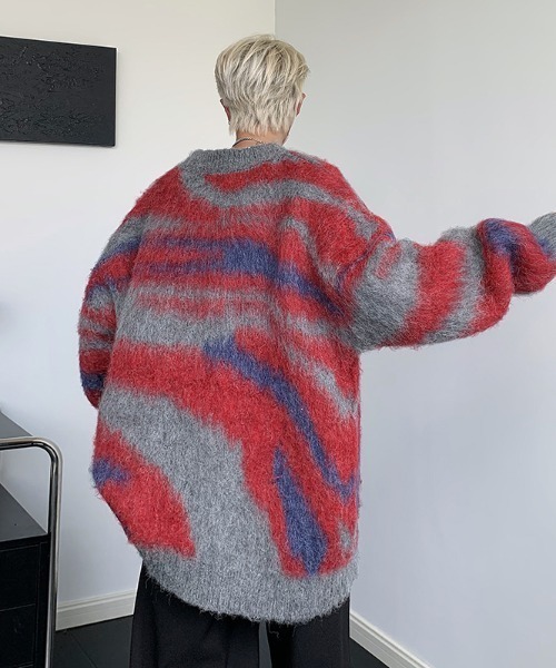 MGV（エムジーヴィー）の「ストリートグラデーションモヘアライクニット（ニット/セーター・メンズ・レッド/グリーン・X-LARGE/LARGE/MEDIUM）」の13枚目の写真