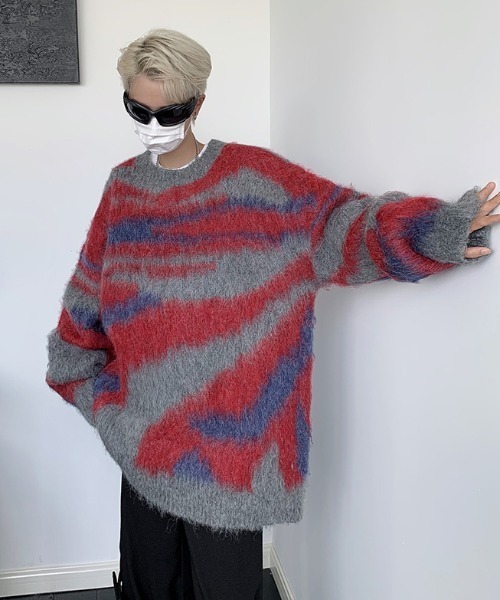 MGV（エムジーヴィー）の「ストリートグラデーションモヘアライクニット（ニット/セーター・メンズ・レッド/グリーン・X-LARGE/LARGE/MEDIUM）」の9枚目の写真