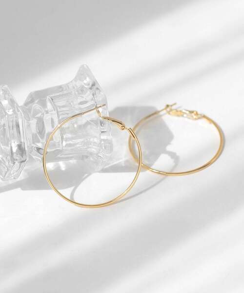 ANEMONE（アネモネ）の「メタルフープピアス[M]（ピアス（両耳用）・レディース・ピンクゴールド/シルバー/ゴールド・FREE）」の8枚目の写真