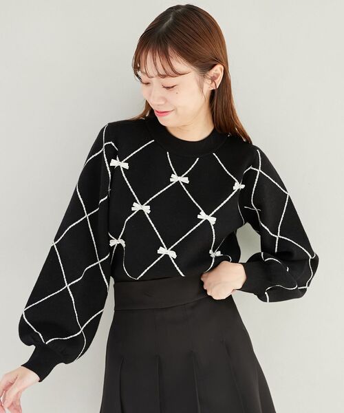 MAJESTIC LEGON(マジェスティックレゴン)の「【この冬注目度№1ニット】プチリボン&ビジューニット(ニット/セーター・レディース・ピンク系その他2/グレー系その他/ホワイト系その他2/ブラック系その他・MEDIUM)」の10枚目の写真