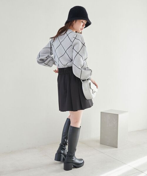 MAJESTIC LEGON(マジェスティックレゴン)の「【この冬注目度№1ニット】プチリボン&ビジューニット(ニット/セーター・レディース・ピンク系その他2/グレー系その他/ホワイト系その他2/ブラック系その他・MEDIUM)」の20枚目の写真