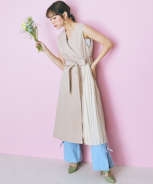 marun（マルン）の「＜大きいサイズ＞ 裾スリットデニムパンツ marun（デニムパンツ・レディース・ネイビー/ライトブルー・92/96/106/114/122/80/84/88/98）」の19枚目の写真