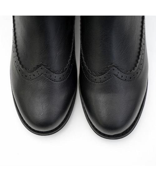 Piedi Nudi（ピエディヌーディ）の「サイドゴア 防水 メダリオン ショートブーツ（レインシューズ・レディース・ブラック/ブラック系その他/アッシュブラウン/ネイビー・M/L/LL/S）」の13枚目の写真