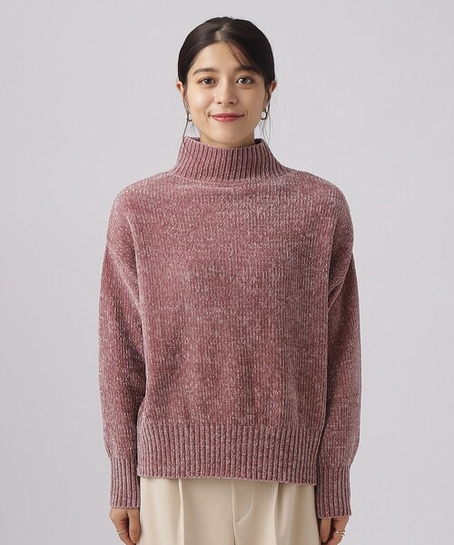 DRESKIP（ドレスキップ）の「◆【上品な光沢】なめらか ベロアモール モックネックニット（ニット/セーター・レディース・ベージュ/グレー/オフホワイト/ベビーピンク・02/03/04）」の10枚目の写真