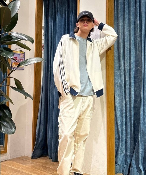 BAYFLOW（ベイフロー）の「[快適な穿き心地]【B-FLEX】ストレッチペインターパンツ（その他パンツ・メンズ・ライトブルー/ブラック/オフホワイト/カーキ/ブルー/ブラウン/グレー系/ブルー系・MEDIUM/LARGE/SMALL）」の11枚目の写真