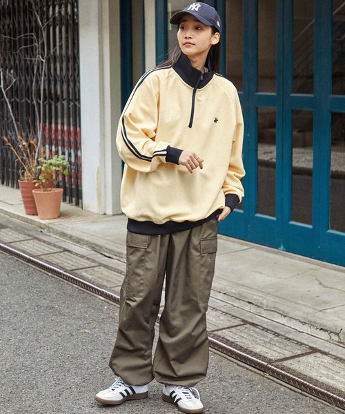 BEVERLY HILLS POLO CLUB（ビバリーヒルズポロクラブ）の「BEVERLY HILLS POLO CLUB/ビバリーヒルズポロクラブ 別注 ロゴ刺繍 サイドライン ハーフジップ トラックプルオーバー（スウェット・レディース・サックスブルー/ライトグレー/ブラック/ベージュ/アイボリー・M/L）」の11枚目の写真