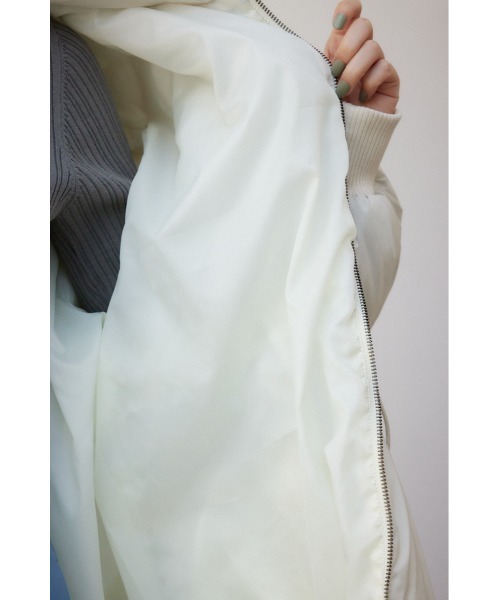 AZUL by moussy（アズールバイマウジー）の「中綿ミドルコート（ダウンジャケット/コート・レディース・アイボリー/ブラウン/ブラック・FREE）」の15枚目の写真