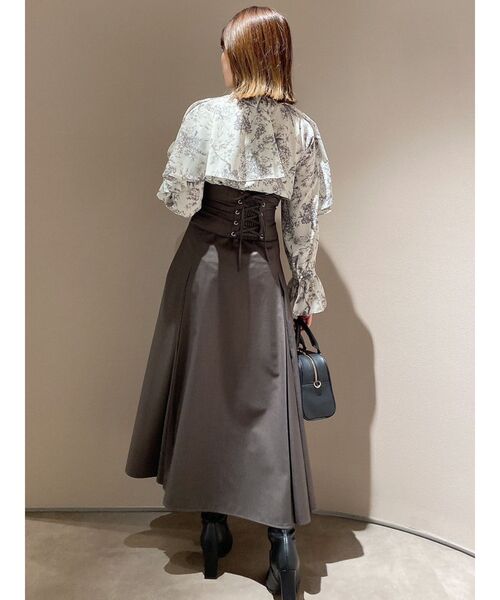 dazzlin（ダズリン）の「ベストコルセットレースアップスカート（スカート・レディース・ブラウン/チャコールグレー/グリーン・SMALL/MEDIUM）」の13枚目の写真