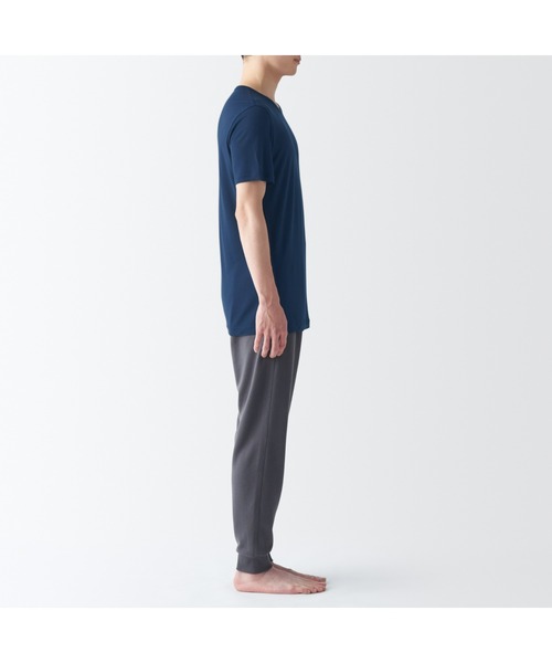 無印良品(ムジルシリョウヒン)の「紳士 ひんやりなめらか クルーネック半袖Tシャツ(インナーウェア/肌着・メンズ・ネイビー/ホワイト/スモーキーグリーン系/ブラック/グレー・XL/L/M/S/XS)」の10枚目の写真
