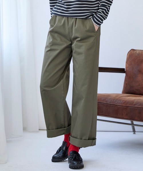 SMILE LAND（スマイルランド）の「<大きいサイズ> すごのびストレッチツイルカーブパンツ（ゆったりヒップ）（チノパンツ・レディース・ライトグレー/ブラック/ベージュ/グレー/カーキ系・LL/3L/4L/5L/L）」の5枚目の写真