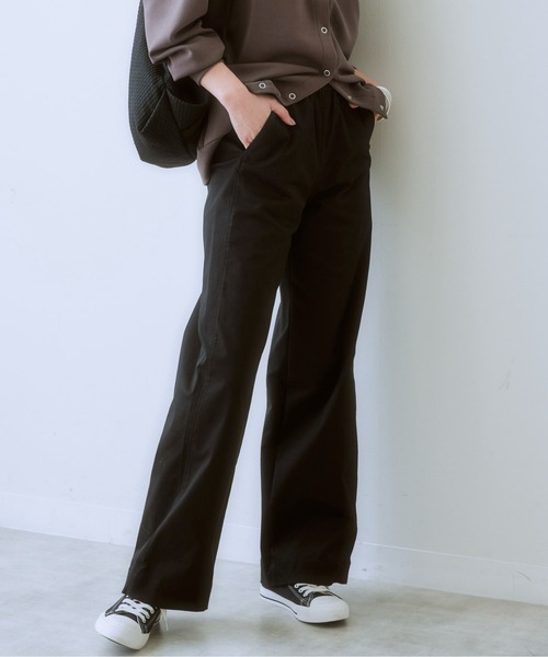 SMILE LAND（スマイルランド）の「<大きいサイズ> すごのびストレッチツイルカーブパンツ（ゆったりヒップ）（チノパンツ・レディース・ライトグレー/ブラック/ベージュ/グレー/カーキ系・LL/3L/4L/5L/L）」の16枚目の写真