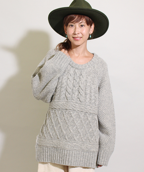 Kastane（カスタネ）の「切り替えざっくりニット（ニット/セーター・レディース・アイボリー/グレー/ライトグレー・FREE）」の10枚目の写真