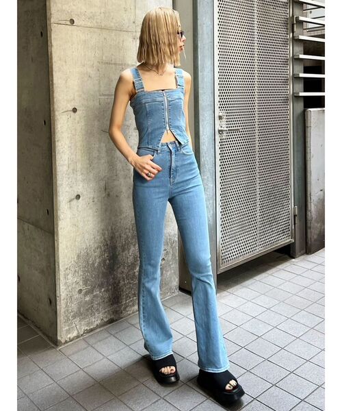 【美品】EMODA デニムフレアジップサロペット EMODA (エモダ）デニムフレアジップサロペット 即日発送 期間