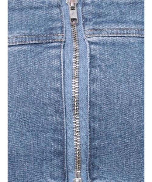 EMODA(エモダ)の「デニムフレアジップサロペット(サロペット/オーバーオール・レディース・ブラック/インディゴブルー/ブルー・SMALL/MEDIUM)」の21枚目の写真