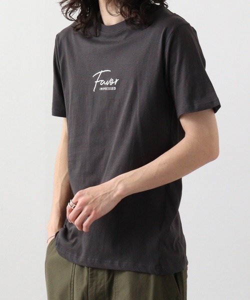 FUNALIVE(ファンアライブ)の「スモールロゴプリント半袖クルーTシャツ(Tシャツ/カットソー・メンズ・ネイビー/スミクロ/ホワイト系/ブラック/グリーン系その他/ピンク/ホワイト/ネイビー系/ブルー系その他2/モカ/ブラック系/ブルー系その他・M/L/LL)」の5枚目の写真