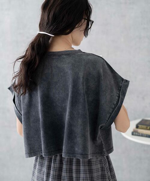 WEGO（ウィゴー）の「WEGO/ヴィンテージウォッシュロールアップショートTシャツ（Tシャツ/カットソー・レディース・スミクロ/グレー系その他/その他1/ブルー系その他・FREE）」の17枚目の写真