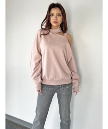 カットアウトスウェットトップス