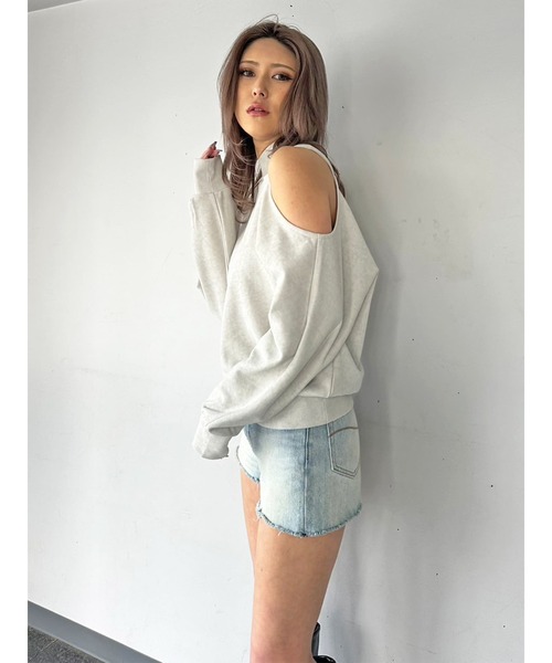 EGOIST（エゴイスト）の「カットアウトスウェットトップス（スウェット・レディース・ベージュ/ピンク/ブルー・FREE）」の16枚目の写真