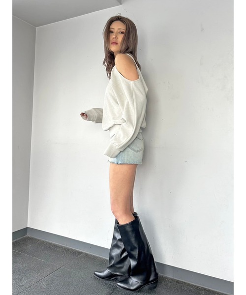 EGOIST（エゴイスト）の「カットアウトスウェットトップス（スウェット・レディース・ベージュ/ピンク/ブルー・FREE）」の17枚目の写真