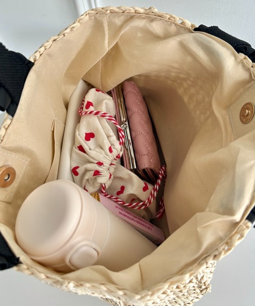 Loueme（ルエム）の「フリルハンドルかごバッグ（かごバッグ・レディース・ブラウン/アイボリー・FREE）」の15枚目の写真