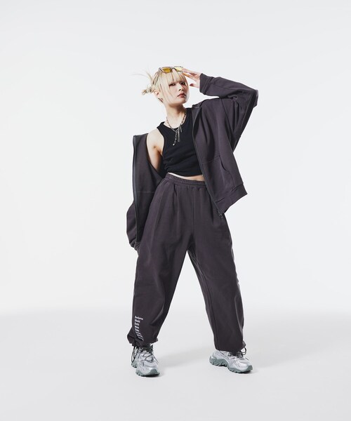 tk.TAKEO KIKUCHI(ティーケータケオキクチ)の「◆K'Project by Aoi Composer Embroidery Pants(その他パンツ・メンズ・チャコールグレー/ブラック・02/03)」の15枚目の写真