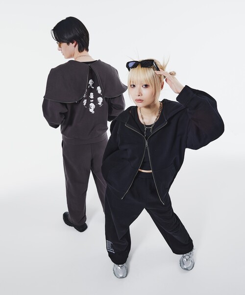 tk.TAKEO KIKUCHI(ティーケータケオキクチ)の「◆K'Project by Aoi Composer Embroidery Pants(その他パンツ・メンズ・チャコールグレー/ブラック・02/03)」の7枚目の写真