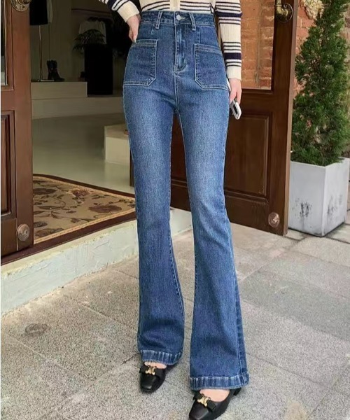 SHEENA（シーナ）の「ストレッチデニムフレアパンツ（デニムパンツ・レディース・ブルー/ブラック/ダークグレー・S/M/L）」の20枚目の写真