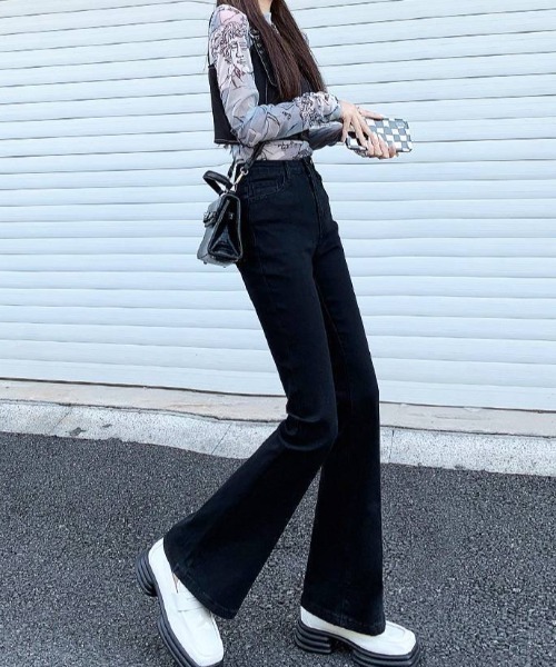 YOIKADAKADA 21AW レザードッキングデニムフレアパンツ YOIKADAKADA 21AW レザードッキングデニムフレアパンツ