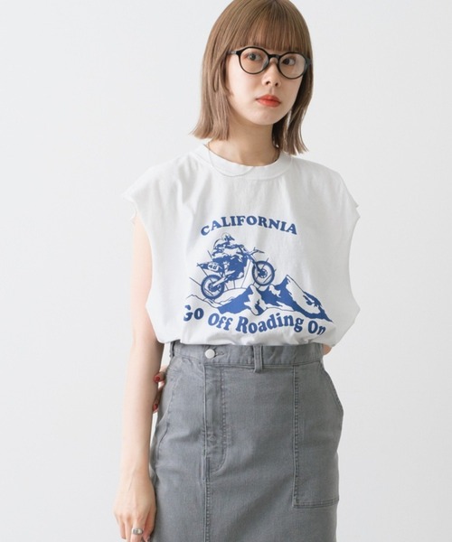 WHIMSIC（ウィムジック）の「【UNISEX】ロゴプリントスリーブレスTシャツ（ベスト・メンズ・ホワイト系その他/ブラック系その他/ホワイト系その他2/ブラック系その他2/ホワイト/ホワイト系その他3/ブラック/ブラック系その他3・FREE）」の5枚目の写真