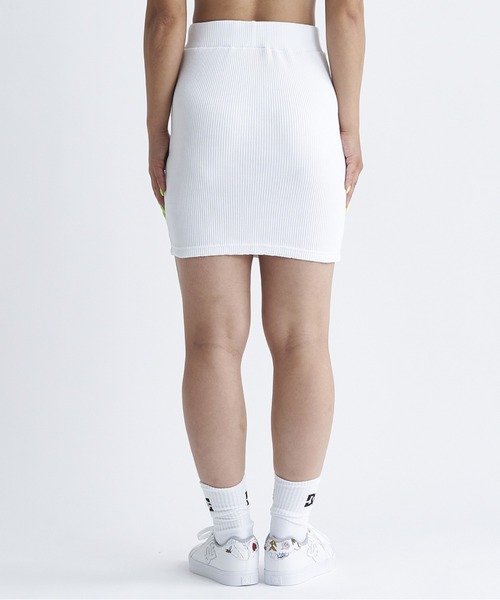 DC SHOES(ディーシーシューズ)の「24 WS TELECO SHORT SKIRT/DCタイトミニスカート(スカート・レディース・ブラック/ホワイト・SMALL/MEDIUM/LARGE)」の3枚目の写真