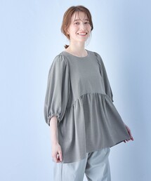 【WEB限定】サッカーギャザーペプラムブラウス