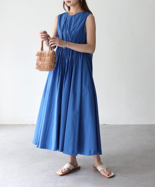 Riberry（リベリー）の「インド綿ブロードノースリウエストタックワンピース（ワンピース・レディース・ブルー/ブラック/オフホワイト/オレンジ・MEDIUM）」の3枚目の写真