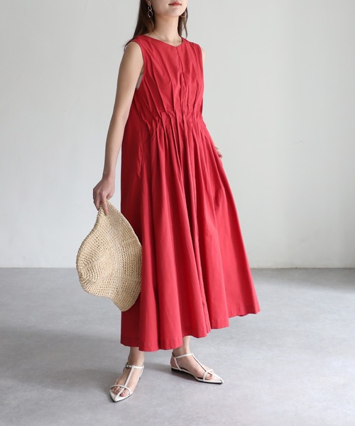 Riberry（リベリー）の「インド綿ブロードノースリウエストタックワンピース（ワンピース・レディース・ブルー/ブラック/オフホワイト/オレンジ・MEDIUM）」の17枚目の写真