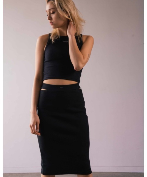 RVCA(ルーカ)の「RVCA レディース MINI RVCA RIB SKIRT スカート 【2024年夏モデル】/ルーカストレッチリブスカート(スカート・レディース・ブラック/アイボリー/ブラウン・MEDIUM/SMALL)」の4枚目の写真