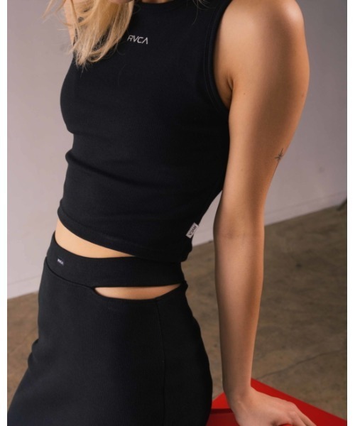 RVCA(ルーカ)の「RVCA レディース MINI RVCA RIB SKIRT スカート 【2024年夏モデル】/ルーカストレッチリブスカート(スカート・レディース・ブラック/アイボリー/ブラウン・MEDIUM/SMALL)」の5枚目の写真