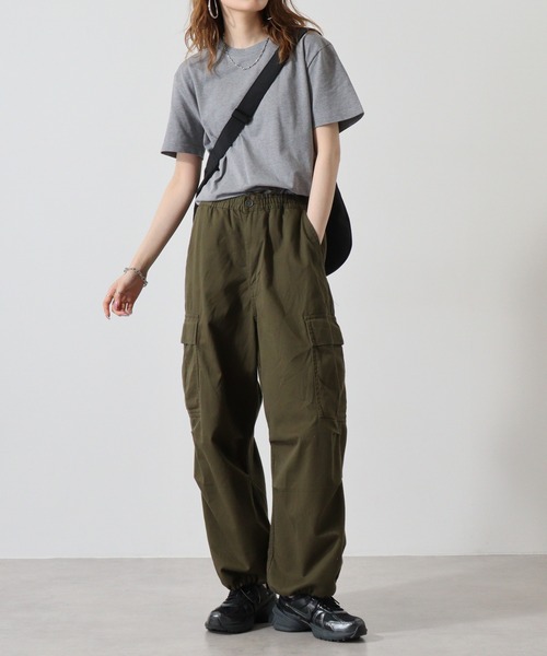 atONE(アットワン)の「atONE 6.2オンス ヘビーウェイトTシャツ(Tシャツ/カットソー・レディース・ブラック/チャコールグレー/杢グレー/ホワイト/ライトピンク・L/M)」の20枚目の写真