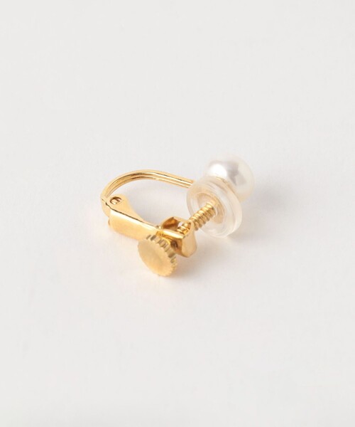 Causerie（コズリ）の「＜Causerie＞ミニ 淡水パール イヤリング（イヤリング・レディース・オフホワイト・FREE）」の2枚目の写真