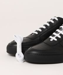 [COMMON PROJECTS]レトロクラシックスニーカーW/追跡可能 COMMON PROJECTS - COMMON PROJECTS ホワイト レザー スリッポン