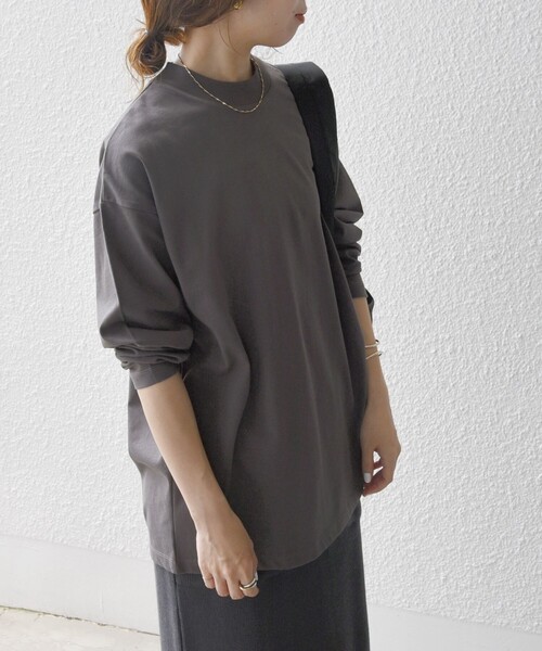 SHIPS any(シップス エニィ)の「SHIPS any:〈洗濯機可能〉マルチ ロングスリーブ ワイド TEE(Tシャツ/カットソー・レディース・ホワイト/ブラウン/オフホワイト・ONE SIZE)」の17枚目の写真
