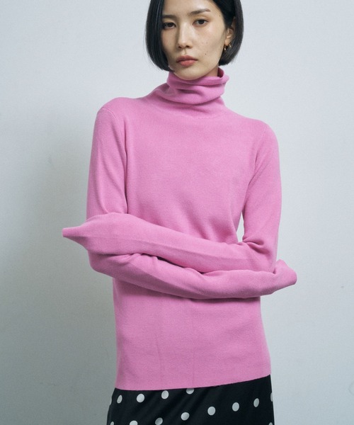 yae(ヤエ)の「【Best-Seller】 Super long sleeve rib knit / 【定番】スーパーロングスリーブリブニット(ニット/セーター・レディース・グレー/ブラック/レッド/ピンク/ブルー/ライトブルー/ベビーピンク・FREE)」の1枚目の写真